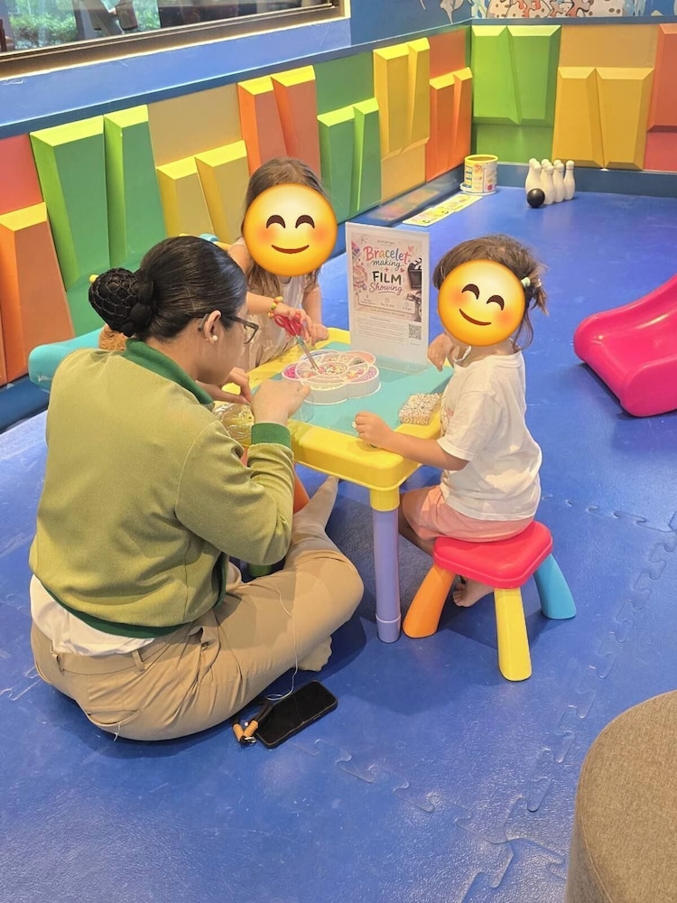 Children's play area - indoor