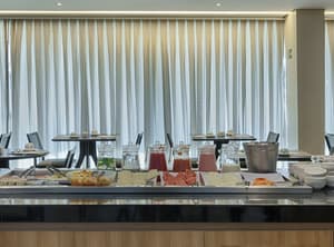 thumbnail: Restaurant