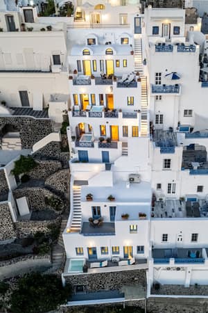 thumbnail: Exterior