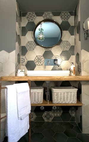 thumbnail: Bathroom