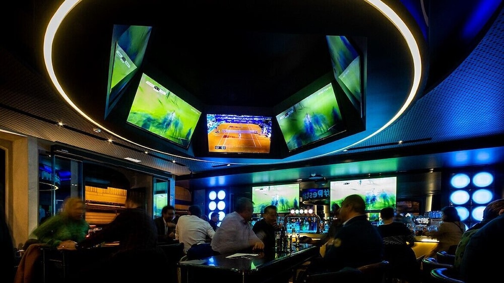 Sports bar