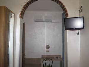 thumbnail: Reception