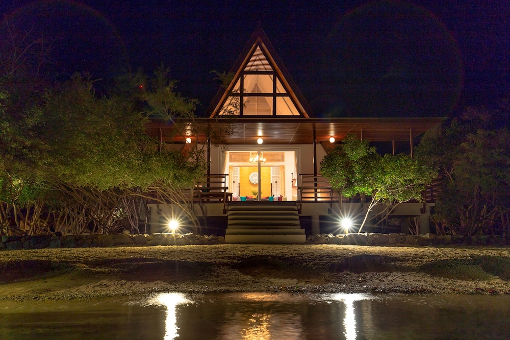 Front of property - evening/night