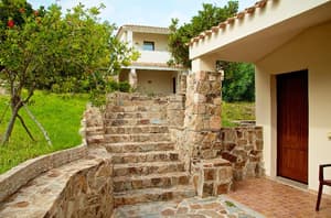 thumbnail: General view