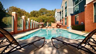 Pool,On-Site,Property Amenity,Recreation