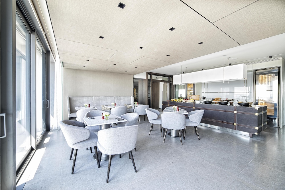 Executive lounge
