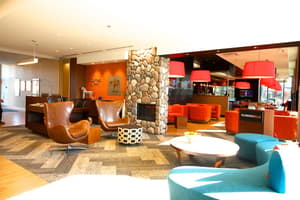 thumbnail: Lounge