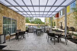 thumbnail: Breakfast area
