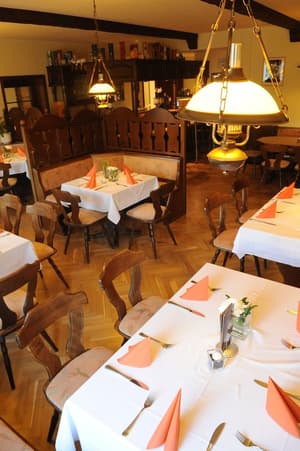 thumbnail: Restaurant