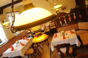 thumbnail: Restaurant