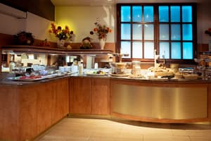 thumbnail: Breakfast buffet