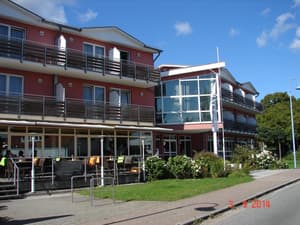 thumbnail: Exterior