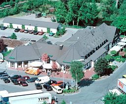 Autobahn_Motel-Hollenstedt-Aussenansicht-3-69235.jpg