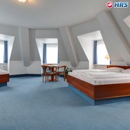 Autobahn_Motel-Hollenstedt-Info-9-69235.jpg