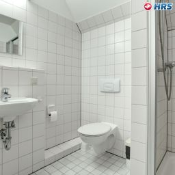 Autobahn_Motel-Hollenstedt-Standardzimmer-4-69235.jpg