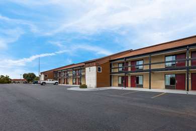 On-Site,Outdoor/Exterior,Exterior View of Building