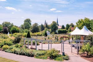 thumbnail: Garden