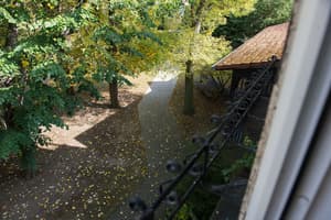thumbnail: Property grounds