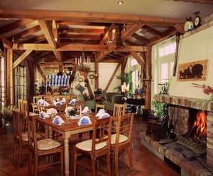 thumbnail: Restaurant