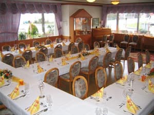 thumbnail: Dining