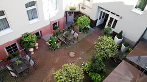 thumbnail: Courtyard
