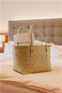 On-Site,Property Amenity,Spa