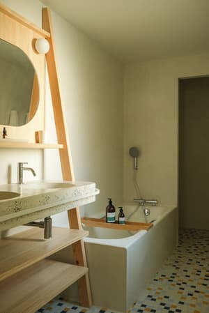 thumbnail: Bathroom