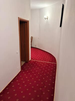 thumbnail: Interior