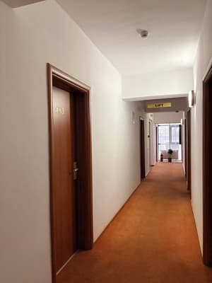 thumbnail: Interior