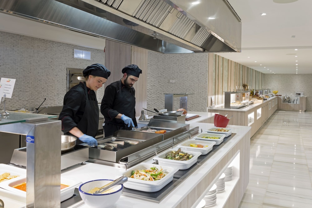 Restaurant-cafeteria