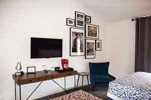 thumbnail: Room amenity