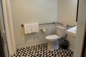 thumbnail: Bathroom