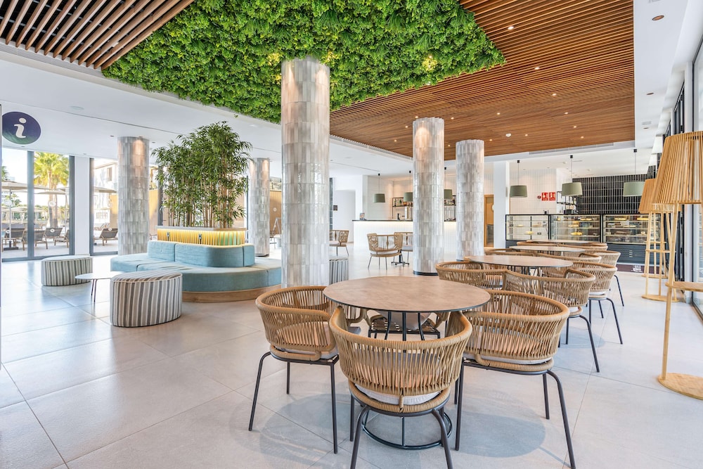 Restaurant-cafeteria