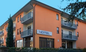 thumbnail: Exterior