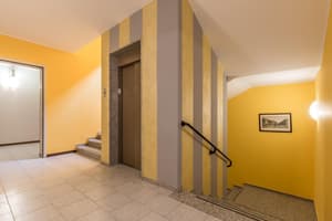 thumbnail: Interior
