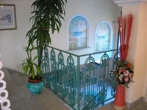 thumbnail: Interior