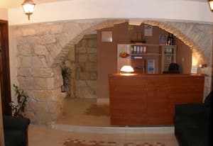thumbnail: Reception