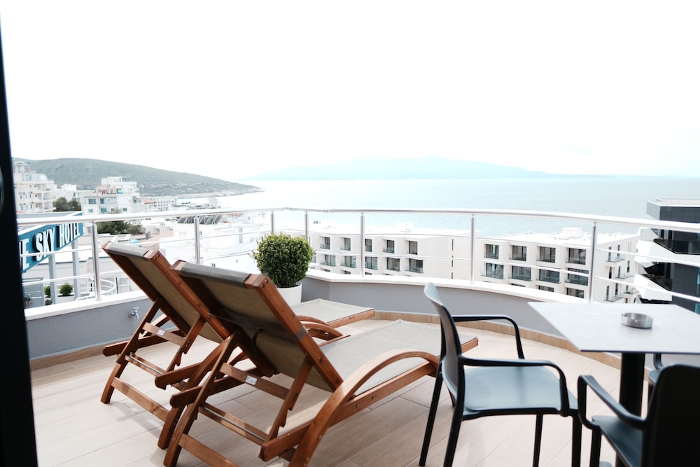 Beach/ocean view