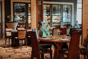 thumbnail: Restaurant