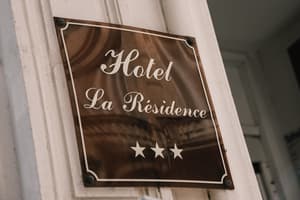thumbnail: Property entrance