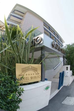 thumbnail: Property entrance