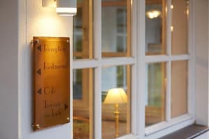 thumbnail: Interior