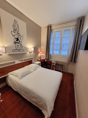 thumbnail: Room