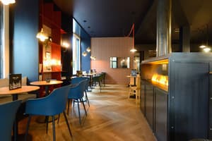 thumbnail: Restaurant