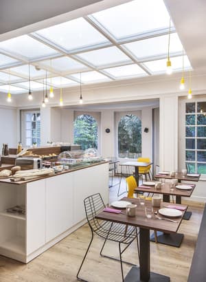 thumbnail: Breakfast area