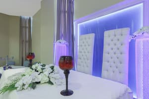 thumbnail: Breakfast area