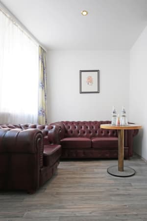 thumbnail: Living area