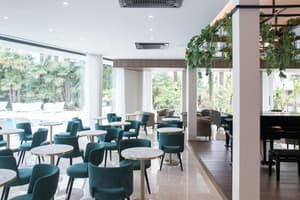 thumbnail: Breakfast buffet