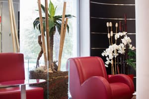 thumbnail: Lobby sitting area