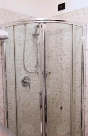 thumbnail: Bathroom shower